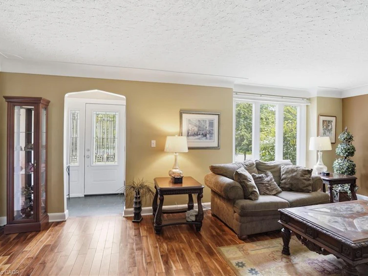 950 North Shore Boulevard, Burlington, ON, L7T 1B1 - 5
