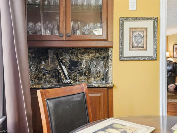 950 North Shore Boulevard, Burlington, ON, L7T 1B1 - 10