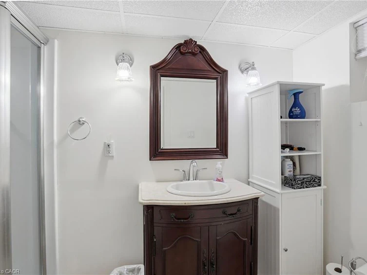 950 North Shore Boulevard, Burlington, ON, L7T 1B1 - 33