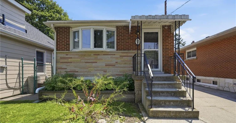 1-95 East 18th Street, Hamilton, ON, L9A 4N9