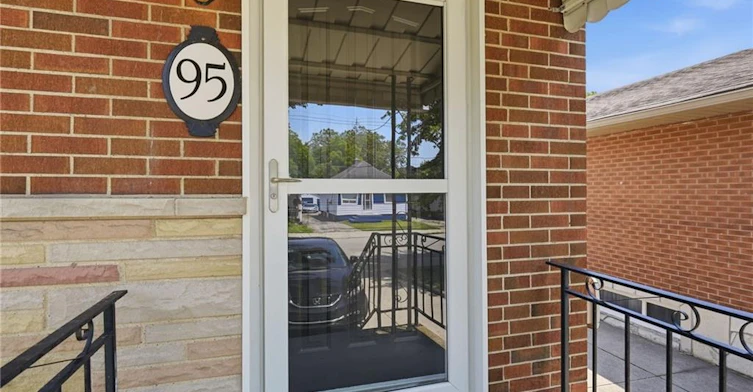 1-95 East 18th Street, Hamilton, ON, L9A 4N9 - 4