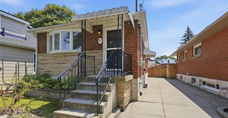 1-95 East 18th Street, Hamilton, ON, L9A 4N9 - 2