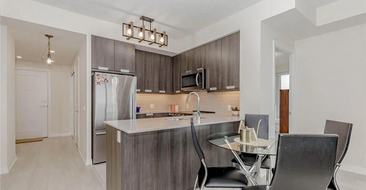 35 Watergarden Drive, Mississauga, ON, L5R 0G8 - 7