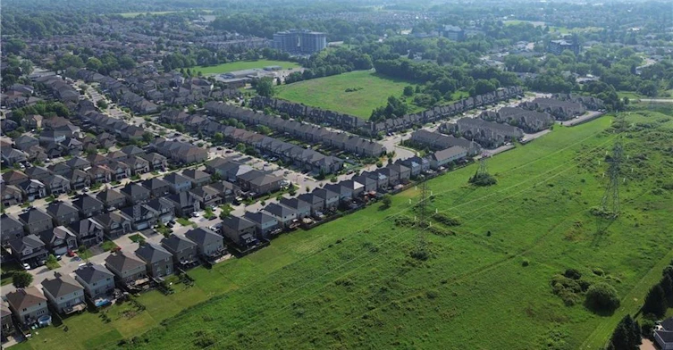 89 Medici Lane, Hamilton, ON, L9B 0G8 - 38