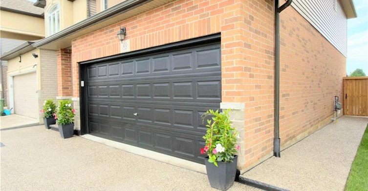 89 Medici Lane, Hamilton, ON, L9B 0G8 - 4