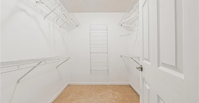 39 Parkwood Crescent, Hamilton, ON, L8V 4Z9 - 27