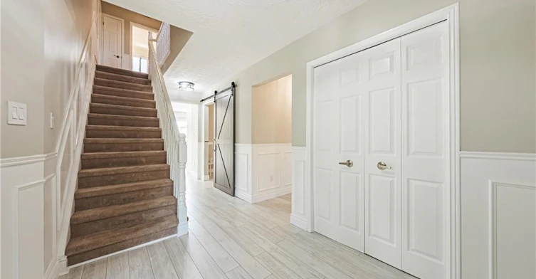 39 Parkwood Crescent, Hamilton, ON, L8V 4Z9 - 6
