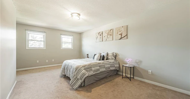 39 Parkwood Crescent, Hamilton, ON, L8V 4Z9 - 22