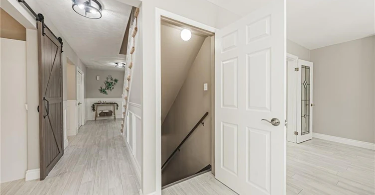 39 Parkwood Crescent, Hamilton, ON, L8V 4Z9 - 35
