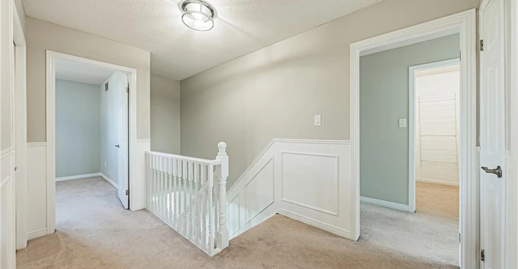 39 Parkwood Crescent, Hamilton, ON, L8V 4Z9 - 21