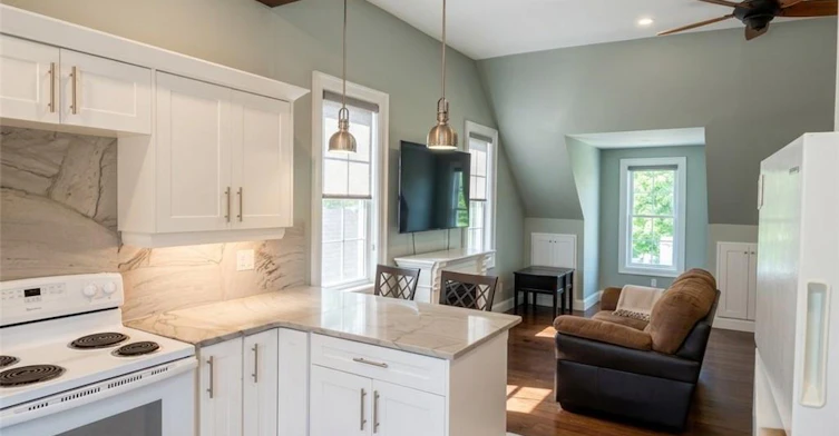 Upper-2784 South Grimsby Rd 20, West Lincoln, ON, L0R 2A0
