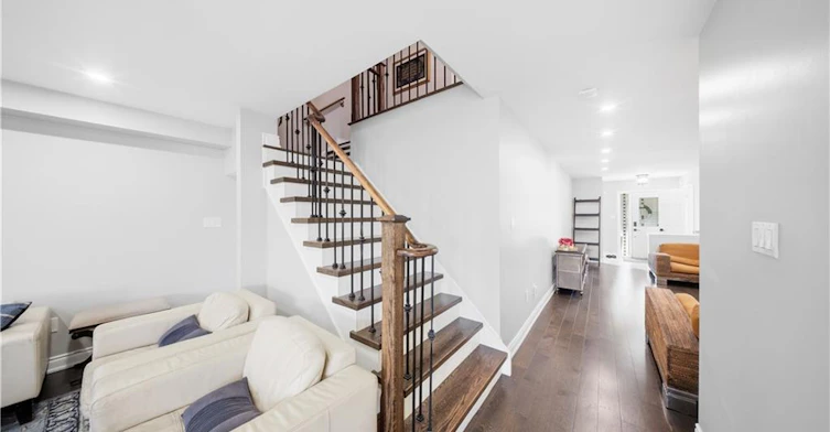 5875 Blue Spruce Avenue, Burlington, ON, L7L 7N7 - 24