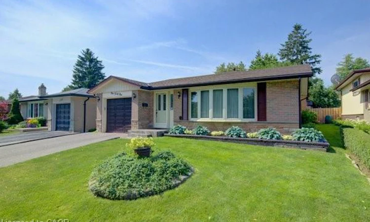 141 Hazelglen Drive