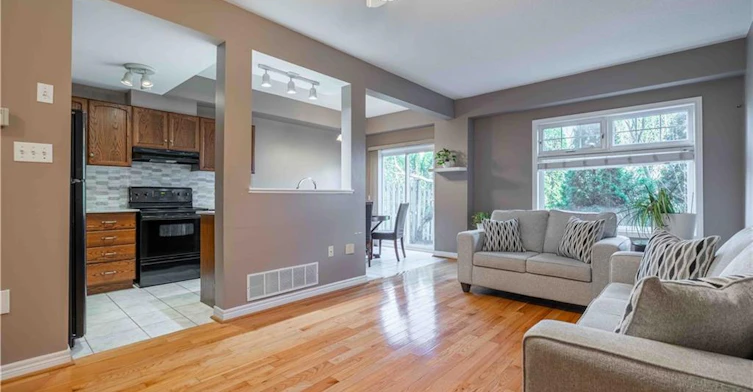 26-232 Stonehenge Drive, Hamilton, ON, L9K 1R5 - 8