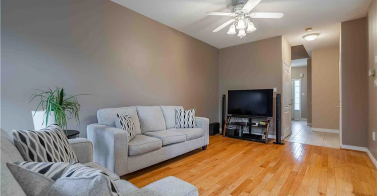 26-232 Stonehenge Drive, Hamilton, ON, L9K 1R5 - 10