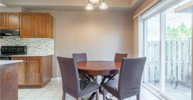 26-232 Stonehenge Drive, Hamilton, ON, L9K 1R5 - 18