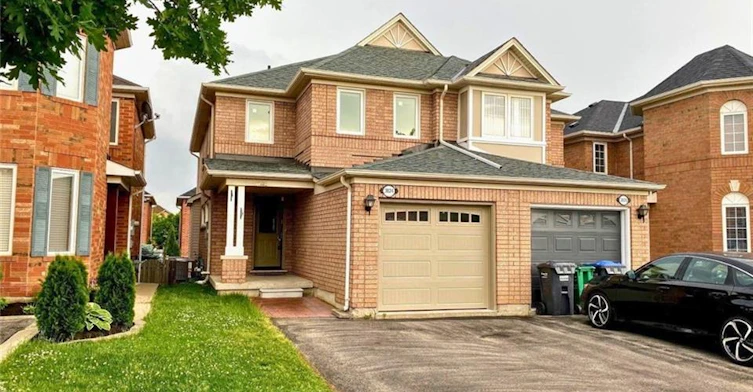 3824 Milkwood Crescent, Mississauga, ON, L5N 8H4