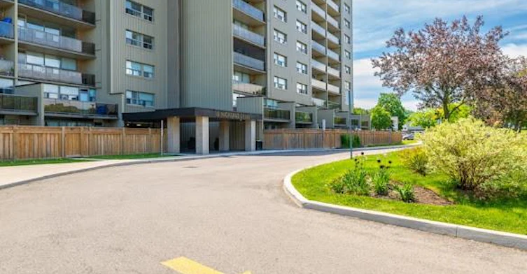 512-15 Nicklaus Drive, Hamilton, ON, L8K 5L5 - 35