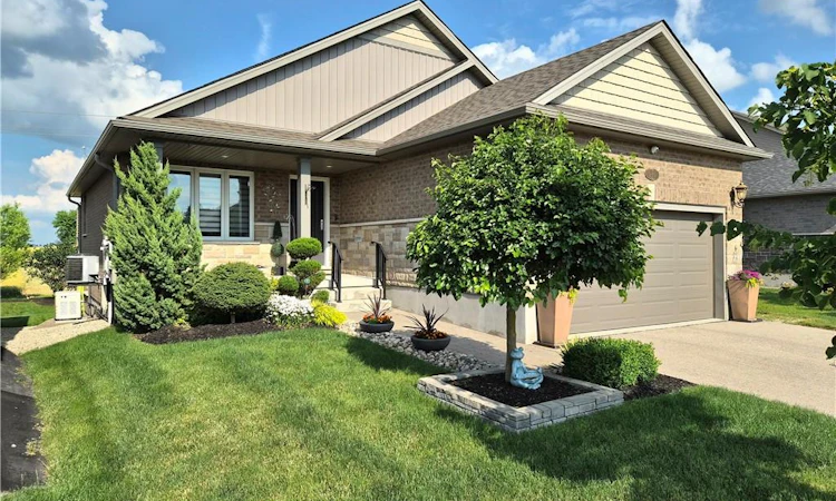 130 Bridge Crescent
