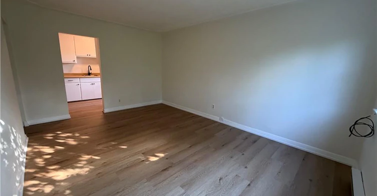 5-9 Martin Avenue, Cambridge, ON, N1R 3A3 - 2