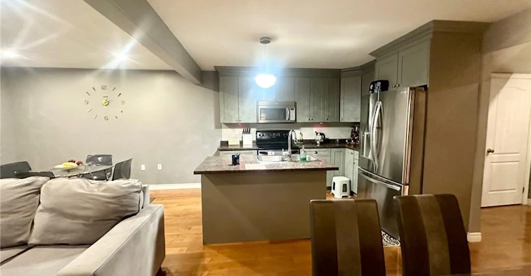 42 St Paul Avenue, Brantford, ON, N3T 4E6 - 10