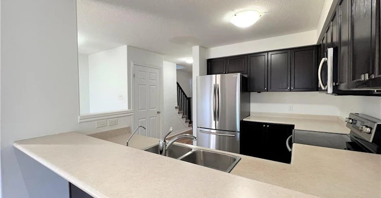 46 Renfrew Street, Kitchener, ON, N2R 0G5 - 8