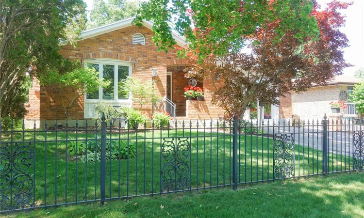 13 Kelly Avenue