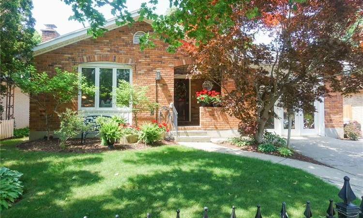 13 Kelly Avenue