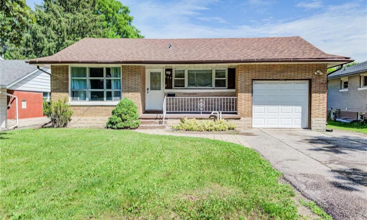 139 Elgin Crescent