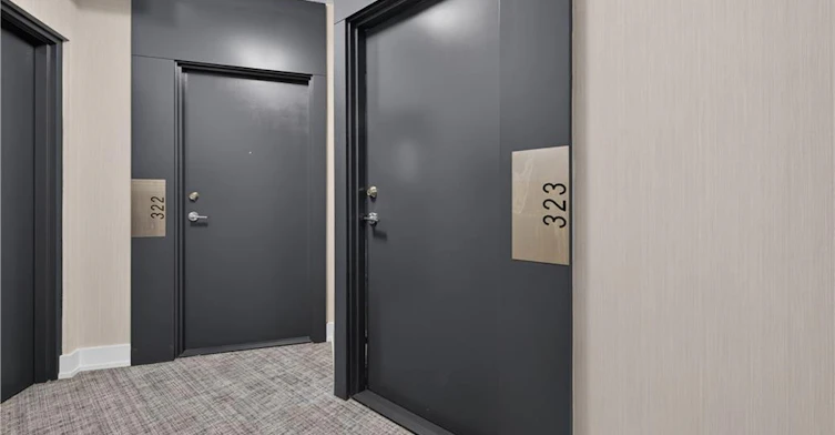323-169 Fort York Boulevard, Toronto, ON, M5V 0C8 - 10