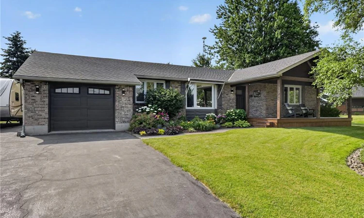 952 Robinson Road