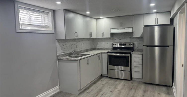 Lower-387 Upper Gage Avenue, Hamilton, ON, L8V 4H8 - 6