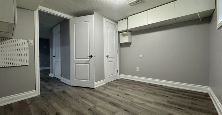 Lower-387 Upper Gage Avenue, Hamilton, ON, L8V 4H8 - 4