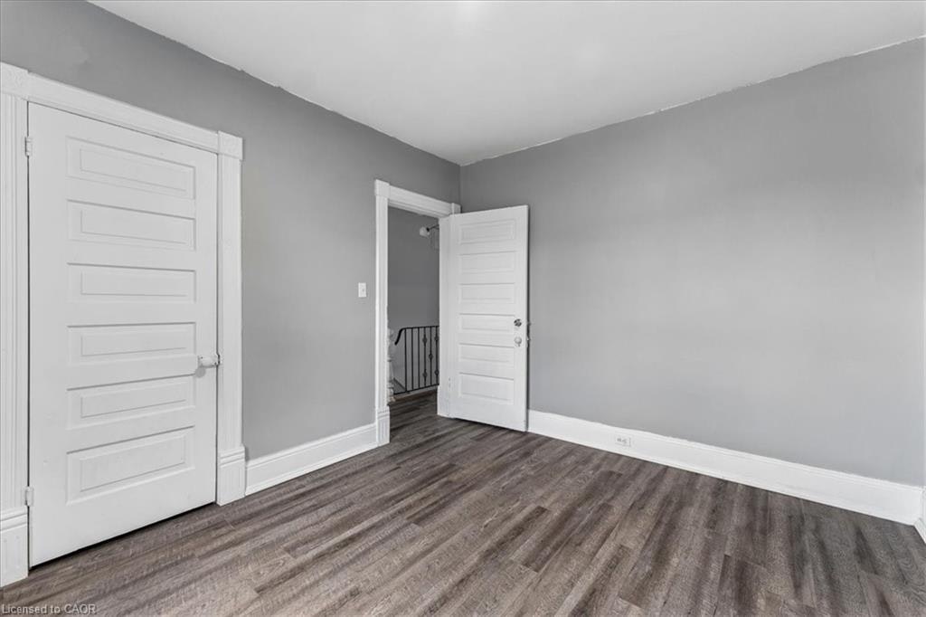 Upper-74 Erie Avenue, Brantford, ON, N3S 2E9 - 10