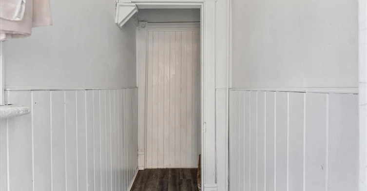 Upper-74 Erie Avenue, Brantford, ON, N3S 2E9 - 4