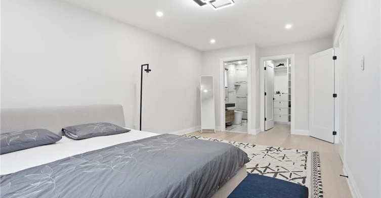 108 Greenshire Drive, Hamilton, ON, L9C 7G5 - 26
