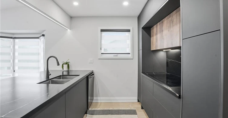 108 Greenshire Drive, Hamilton, ON, L9C 7G5 - 17