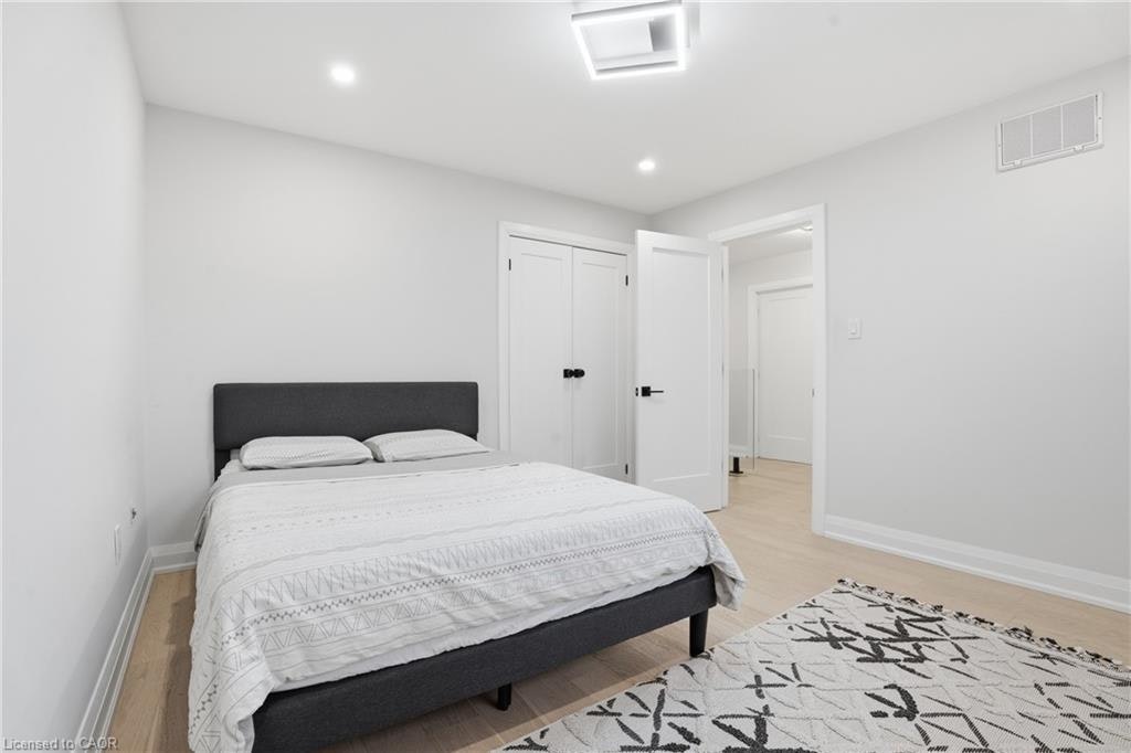 108 Greenshire Drive, Hamilton, ON, L9C 7G5 - 24