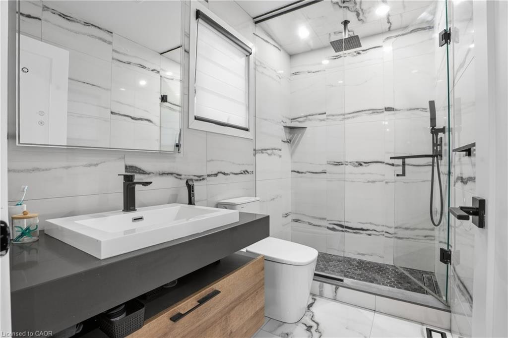 108 Greenshire Drive, Hamilton, ON, L9C 7G5 - 27