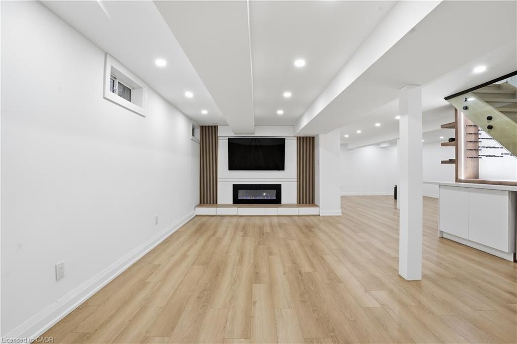 108 Greenshire Drive, Hamilton, ON, L9C 7G5 - 30