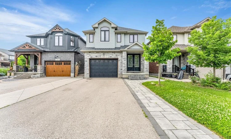 121 Dallan Drive