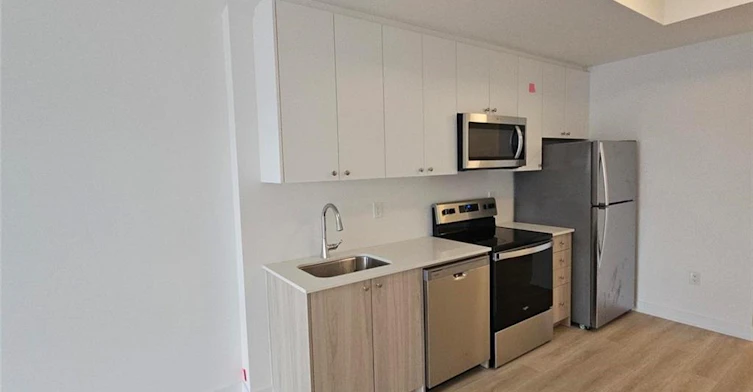 Q26-25 Palace Street, Kitchener, ON, N2E 0L3 - 26