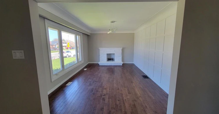 UPPER-107 South Bend Road W, Hamilton, ON, L9C 1M9 - 2