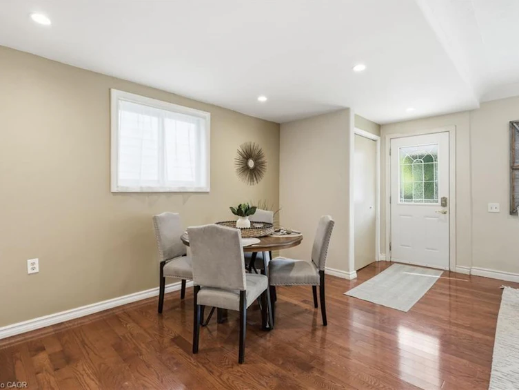 35 Chatham Street, Hamilton, ON, L8P 2B3 - 8