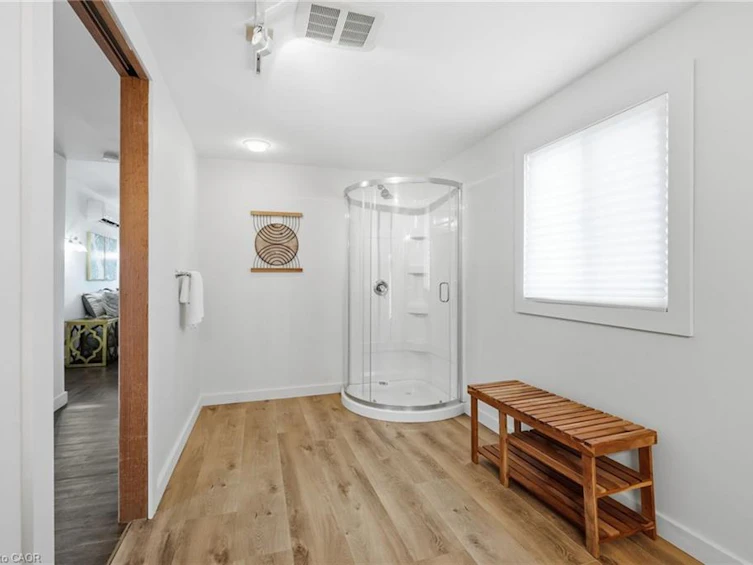35 Chatham Street, Hamilton, ON, L8P 2B3 - 28
