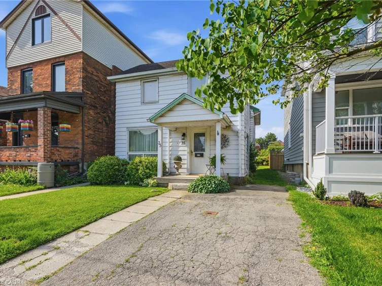 35 Chatham Street, Hamilton, ON, L8P 2B3 - 2