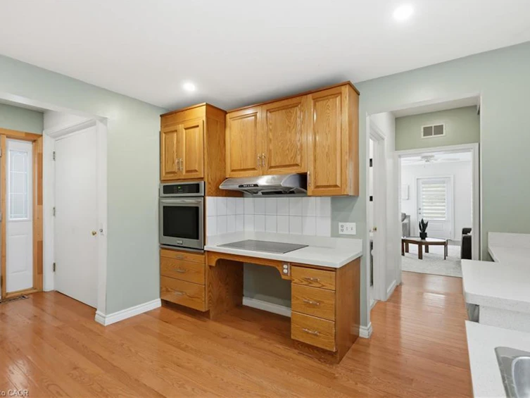 35 Chatham Street, Hamilton, ON, L8P 2B3 - 10