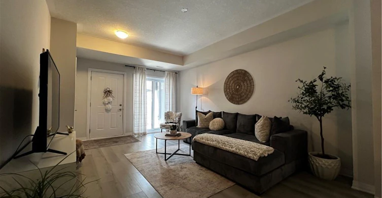89-25 Isherwood Avenue, Cambridge, ON, N1R 1B6 - 2