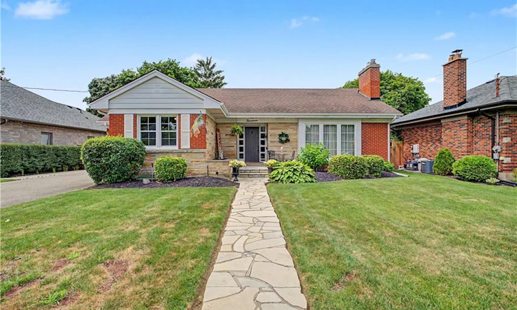 19 Springfield Drive