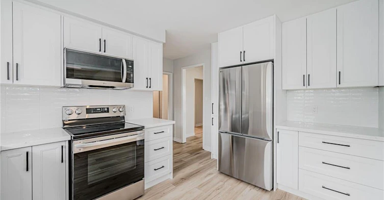 Main-38 Endfield Avenue, Hamilton, ON, L8T 2L4 - 10